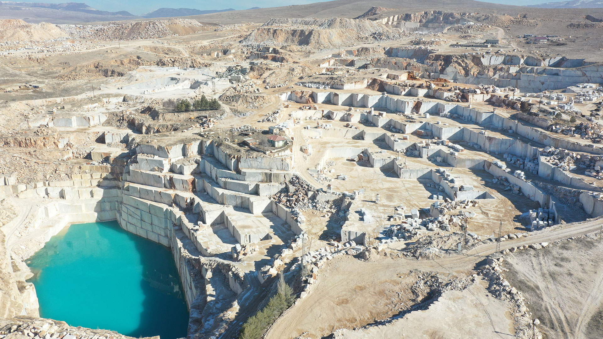 Afyon Iscehisar quarries